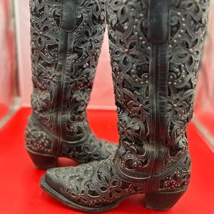 Embroidered Black Women's Boots